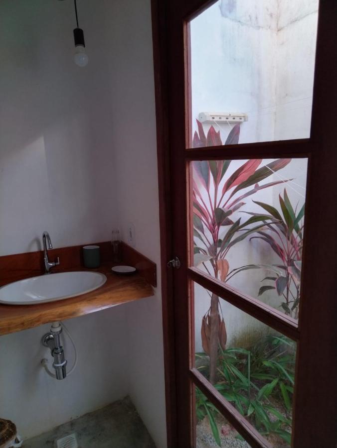 Quarto Triplo com Banheiro Privativo